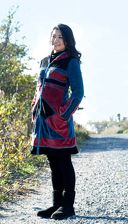 ベルベット生地のパッチワーク・トライバルコート - サブ2