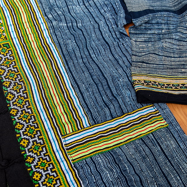 【一点物】黒モン族の藍染刺繍ジャケット 6 - 拡大写真です