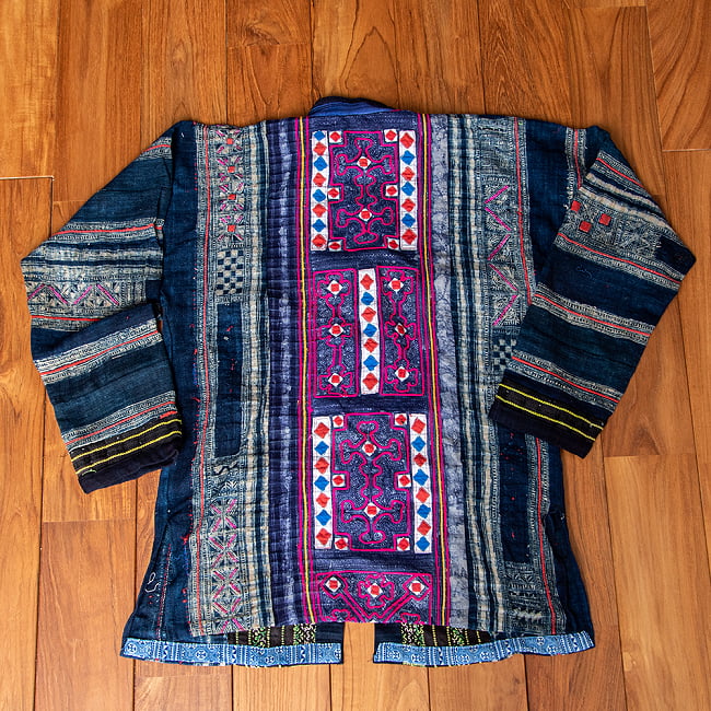 【一点物】黒モン族の藍染刺繍ジャケット 12 - ジャケットの背面です