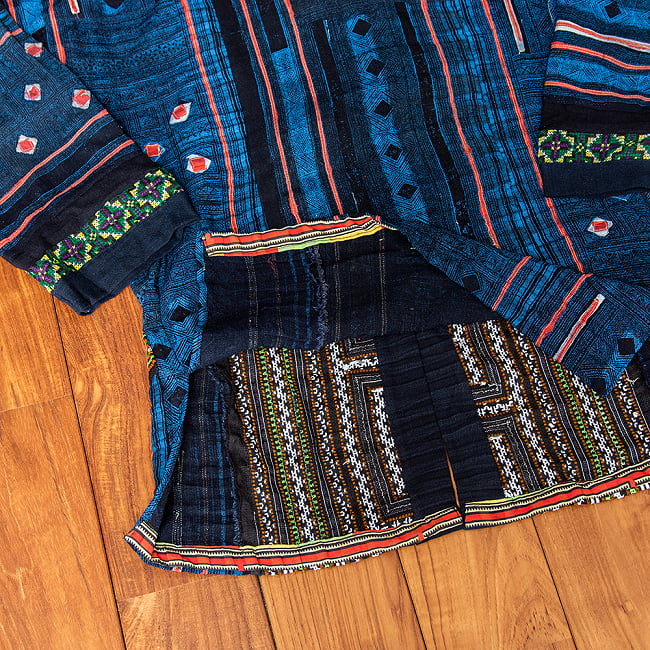【一点物】黒モン族の藍染刺繍ジャケット 15 - 拡大写真です
