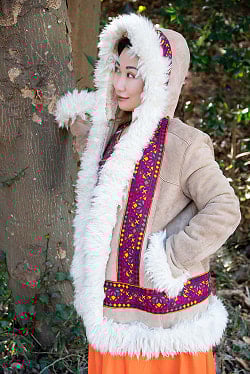 【1点もの】　パシュトゥーン人のムートンコート　フード付き　羊毛100％ - サブ3