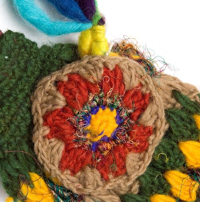 フラワーモチーフ・ヘアバンド ベージュ×緑×黄 4 - モチーフをアップにしてみました。