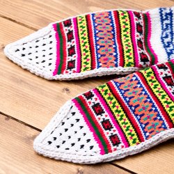 足元を優しく彩る マナリの靴下 - ウール&アクリル - サブ5