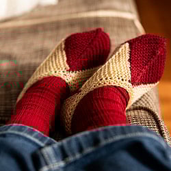 おばあちゃんの手編み 懐かしいデザイン マナリの靴下  - サブ4
