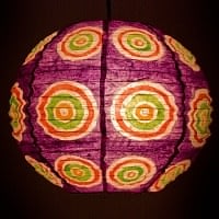 ロクタ紙ランプシェード − 円盤型　− 小（紫）の商品写真