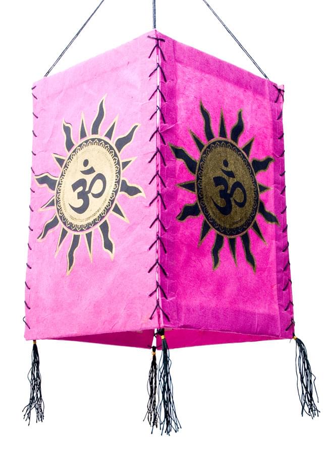 ロクタ紙ランプシェード【オーン】(4面タイプ) 2 - ランプを消してフラッシュ撮影した写真です。