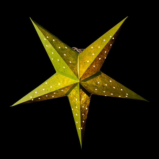 星型ランプシェード〔インドクオリティ〕 - 黄緑 3 - 暖色クリアタイプの電球を使ってみたところです
