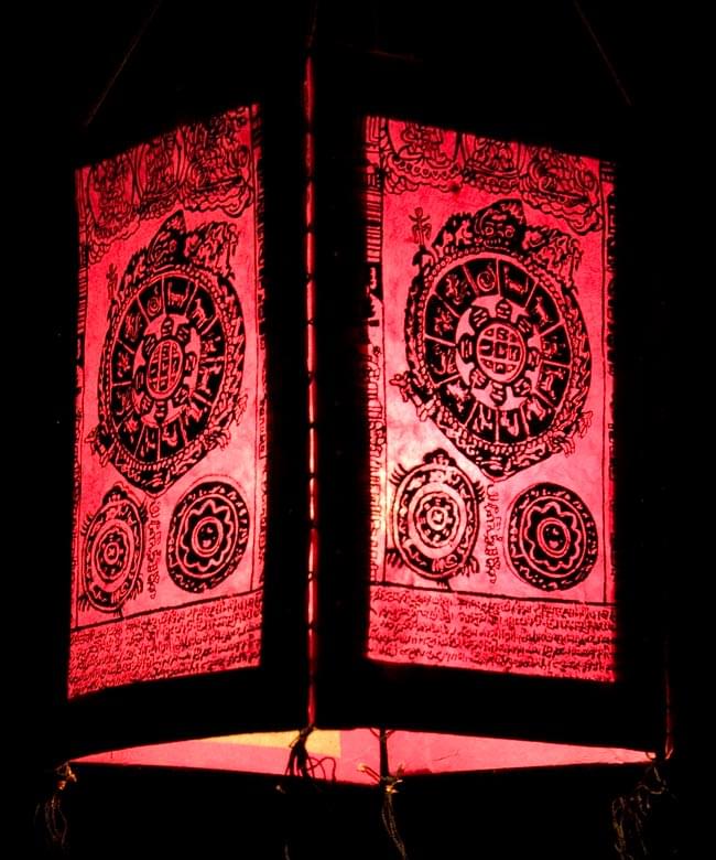 ロクタ紙ランプシェード(4面タイプ)の写真