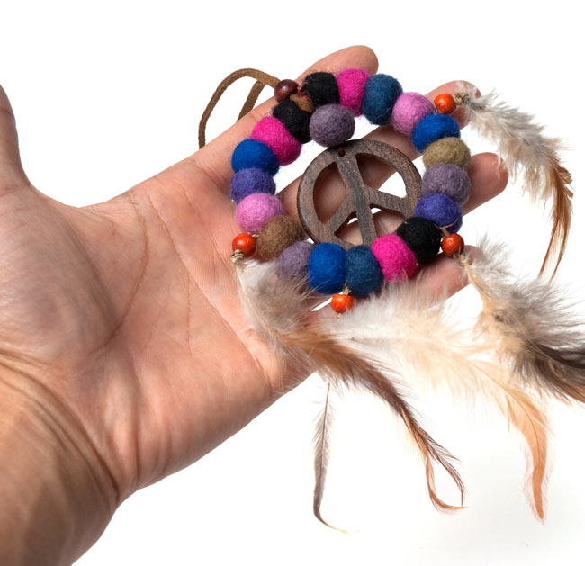 ピースマークのカラフルネックレス 5 - 手作りのため、ひとつひとつ若干異なりますがご了承くださいませ。