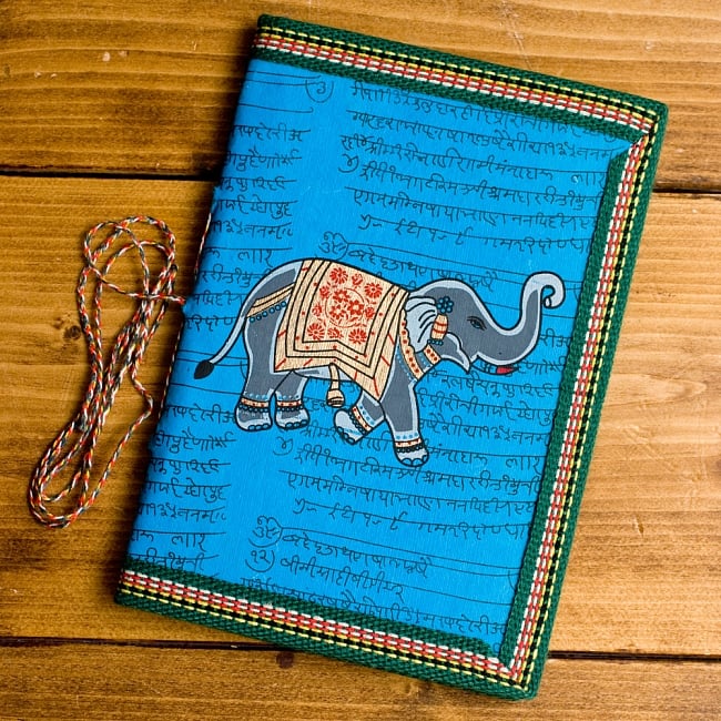 〈18cm×12cm〉インドの神様柄紙メモ帳 - ゾウさんの写真1枚目です。表面になりますメモ帳、ノート、神様