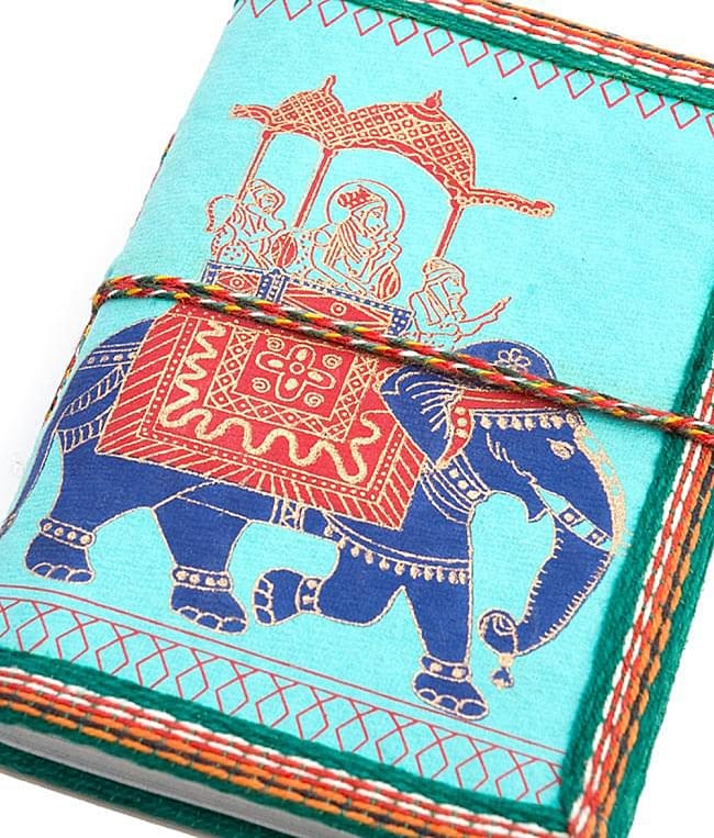 〈12.8cm×8.5cm〉[アソート]インドの神様柄紙メモ帳 - マハラジャ 3 - 中央部の拡大です