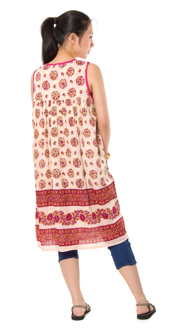 フラワープリント リボンワンピース 【ピンク】 2 - 後ろ姿はこんな感じです。