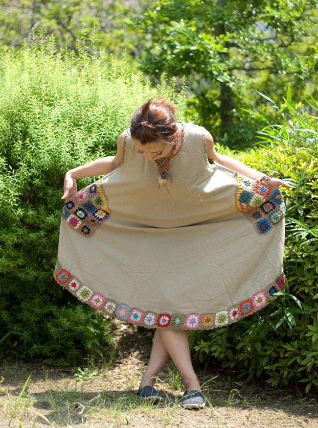 フラワー刺繍ポケットAラインワンピース - あずき の通販