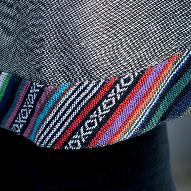エスノ刺繍ポケットAラインワンピース -　グレー 4 - 裾部分にもゲリ素材がほどこされています。