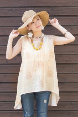 パステルストライプのウッドブロックチュニック - サブ3