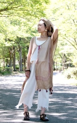 ストール付き　ガーゼ素材のカフタンチュニック - サブ4