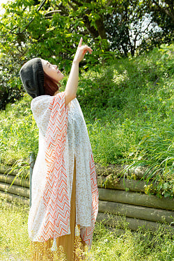 ガーゼ素材が気持ちいい フロントオープンのカフタンチュニック - サブ5