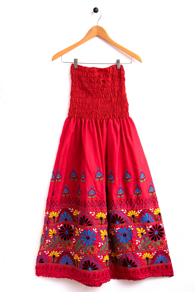 カッチ地方のトライバル刺繍 2WAYスカート レッドの写真