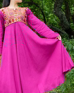 【全て1点もの】　パシュトゥーン族の伝統衣装　カミーズドレス ロング　【マゼンタ】 - サブ2