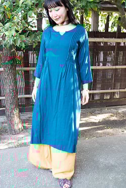 ビビッドカラーのフロントピンタッククルティ - サブ3