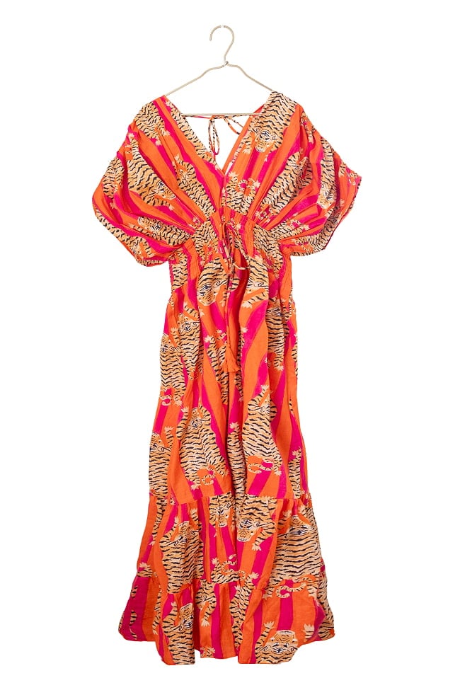 大胆なデザインが魅力的 ボヘミアンマキシドレス フレアワンピース ロング丈の選択用写真