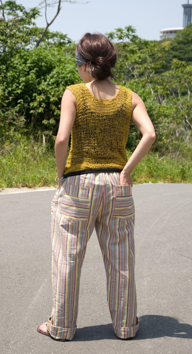 コットンストライプパンツ 【黄色系】 3 - 後ろ姿はこんな感じです。