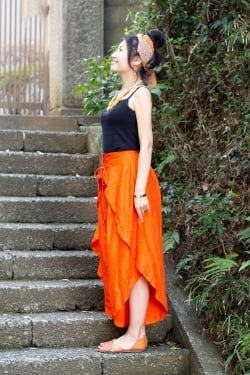 シンプルカラーのフレア巻きパンツ - サブ2