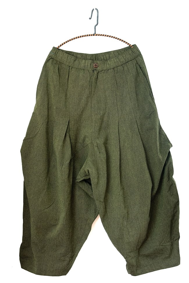 ゆるっとまあるいシルエットが可愛い シンプルコットンのサーカスパンツの選択用写真