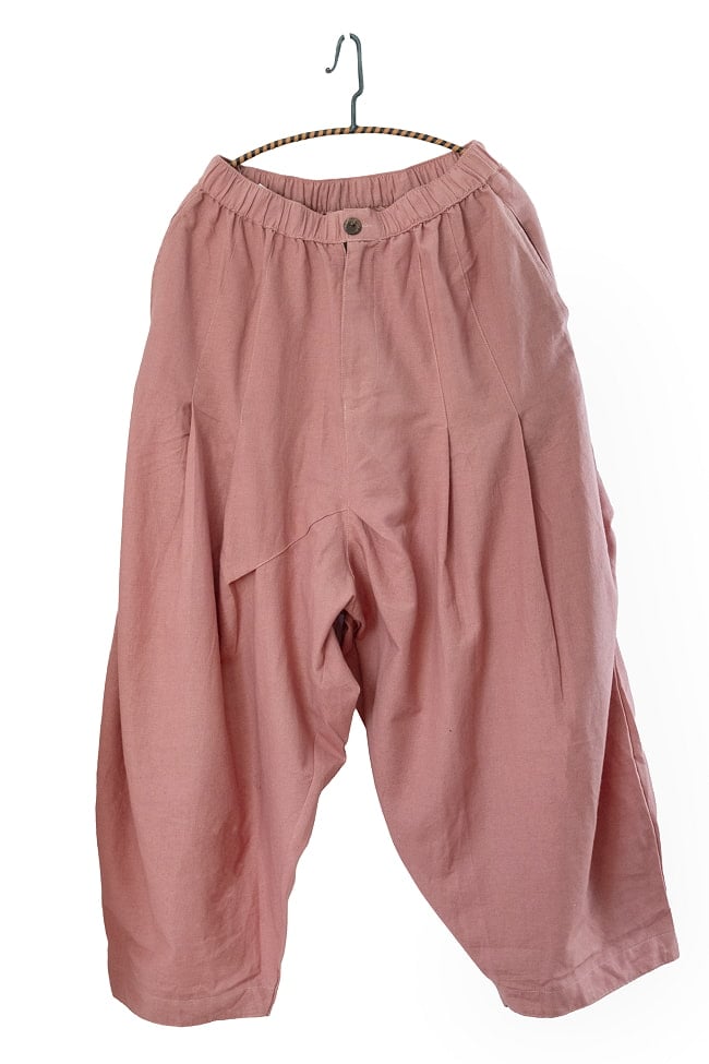 ゆるっとまあるいシルエットが可愛い シンプルコットンのサーカスパンツの選択用写真