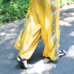 ストンとしたデザインが可愛い！ アンティークサリーのロングサロペット - サブ5