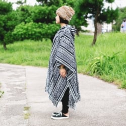 厚手ネパール伝統生地 大判ヒマラヤンポンチョ キャンプなどへオススメ - サブ5