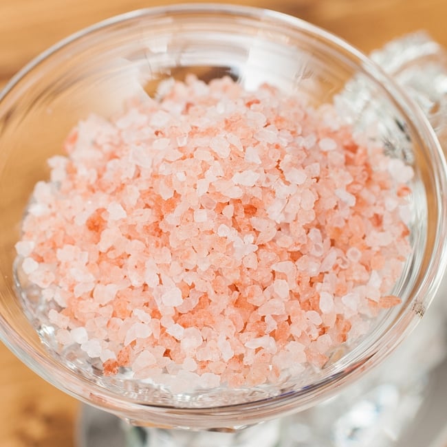 【食用】ピンク岩塩　粗め(100G) 3 - とてもきれいな結晶です。