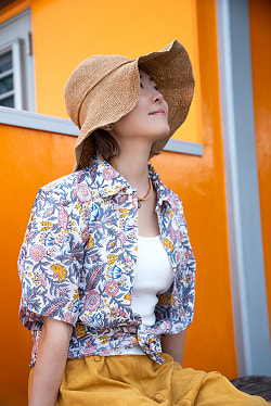 ボタニカル柄の木版染めが美しい　半袖コットンシャツ - サブ3