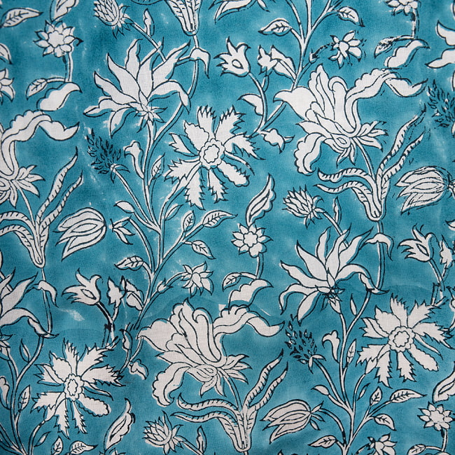 ボタニカル柄の木版染めが美しい　長袖コットンシャツ 23 - サックスブルー