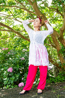 透け感で軽やかに チュール刺繍のシアーチュニック - サブ2