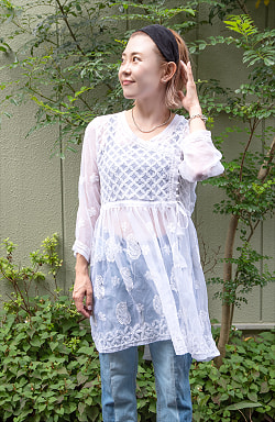 透け感で軽やかに チュール刺繍のシアーチュニック - サブ4