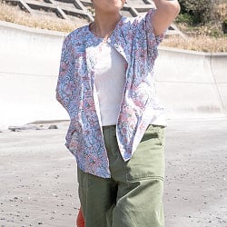 朝の気分で前を決める ブロックプリントの2WAYシャツ - サブ3