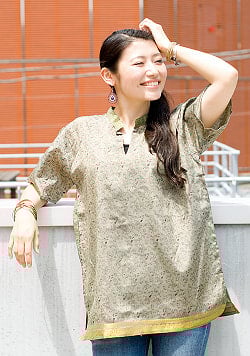 ユニセックスデザインが嬉しい！オールドサリーの半袖プルオーバーシャツ - サブ3