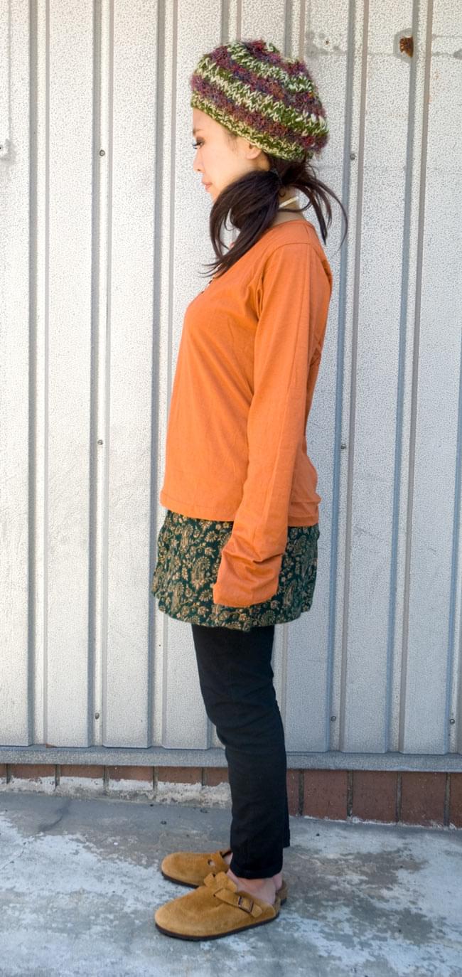 メヘンディアートバックプリントtシャツ 渋橙 の通販 Tirakita Com