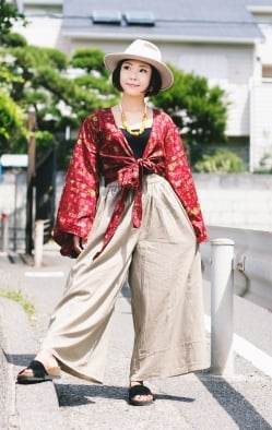 アンティークサリーのベルスリーブラップシャツ - サブ3