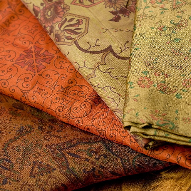 アンティークサリーのベルスリーブラップシャツの選択用写真