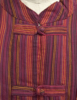 長袖紐ボタンクルタの商品写真 3枚目