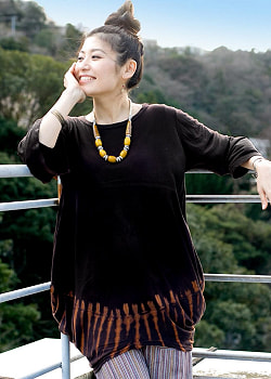 タイダイバルーンのストレッチTシャツ - サブ3