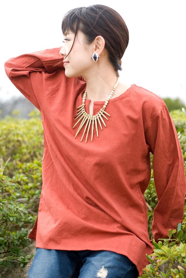 シンプルプレーンのコットンクルタ 5 - 身長150cmの女性スタッフが着てみました。