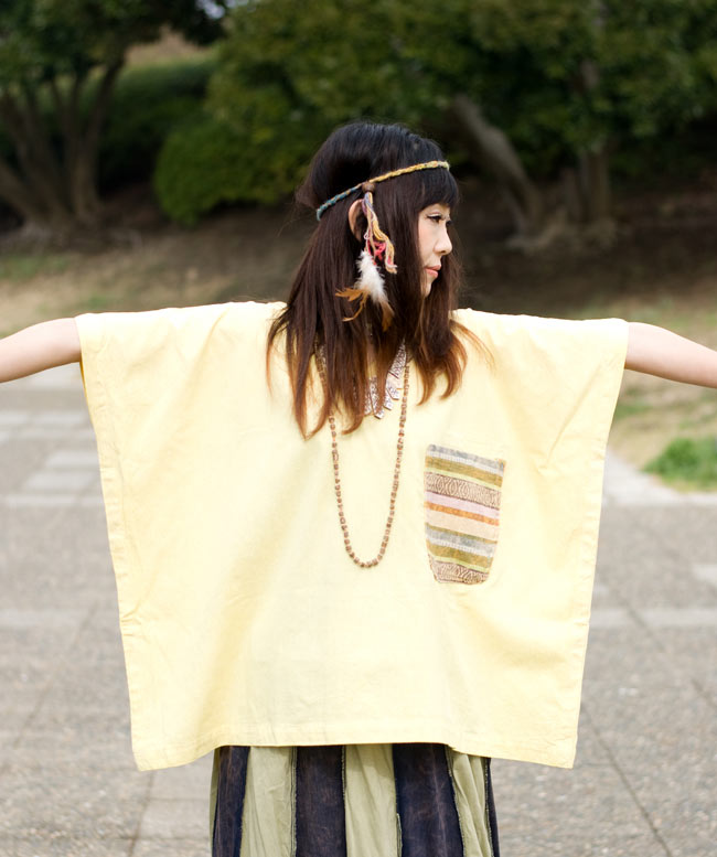 ストーンウォッシュの半袖プルオーバーシャツ 【ライトイエロー】 6 - こんな四角い形が個性的。ゆったり目なのでとても着やすいです。