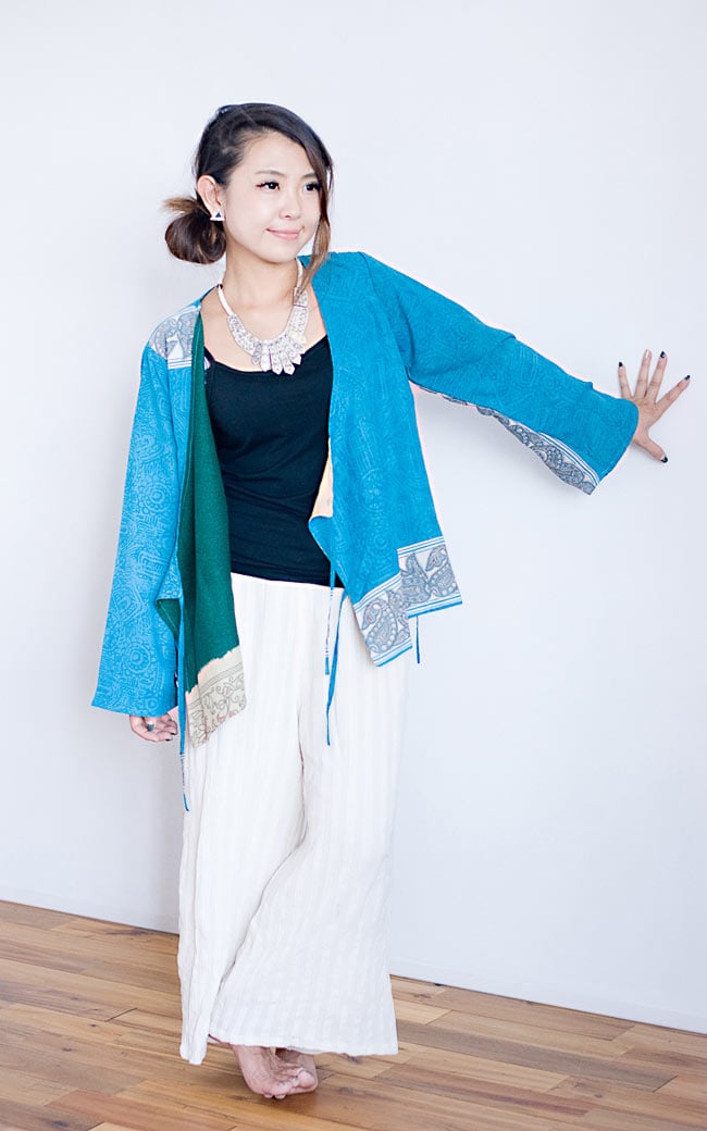 長袖リバーシブル・オールドサリー・カシュクール - パープル系の商品写真 5枚目 正面からのデザインです。