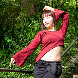 ワイドスリーブのショート丈トップス - サブ3