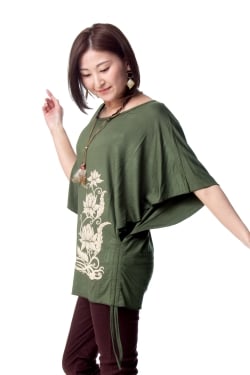 ロータスプリントのバタフライスリーブTシャツ - サブ3