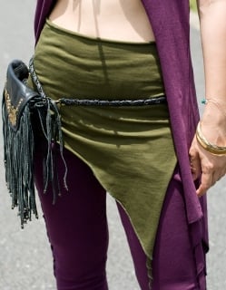 アシンメトリーなストレッチヒップスカート - サブ3