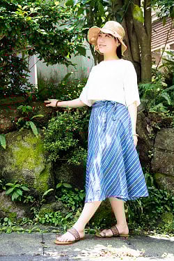 ストライプコットンのラップスカート【ミモレ】 - サブ2